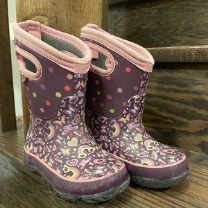 Bogs little girl size 7 winter boots